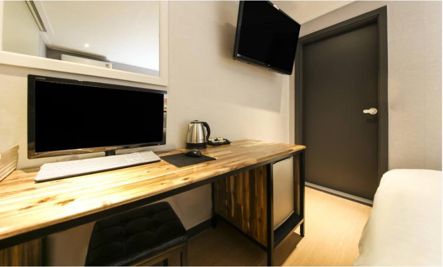 M Lluwa Motel Seoul Exterior photo