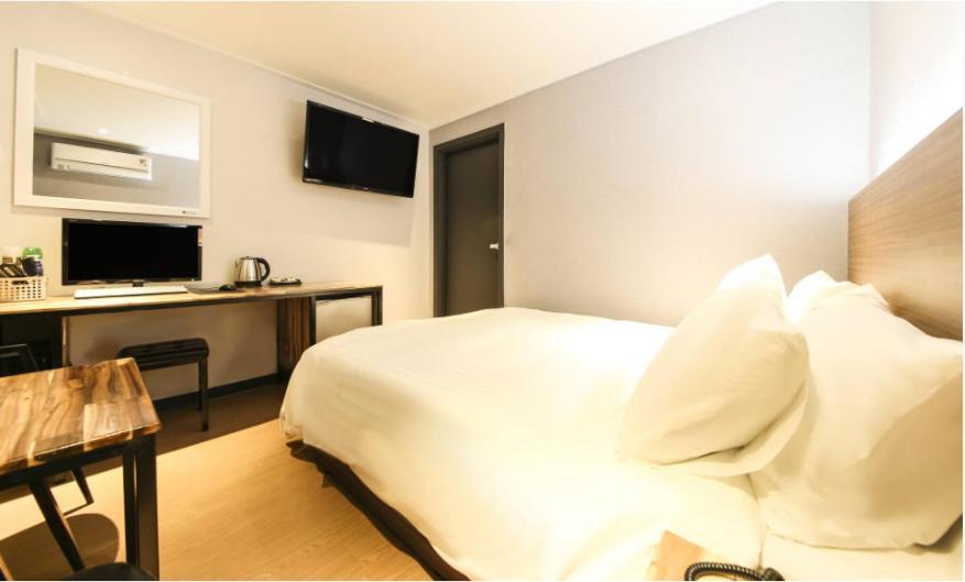 M Lluwa Motel Seoul Exterior photo